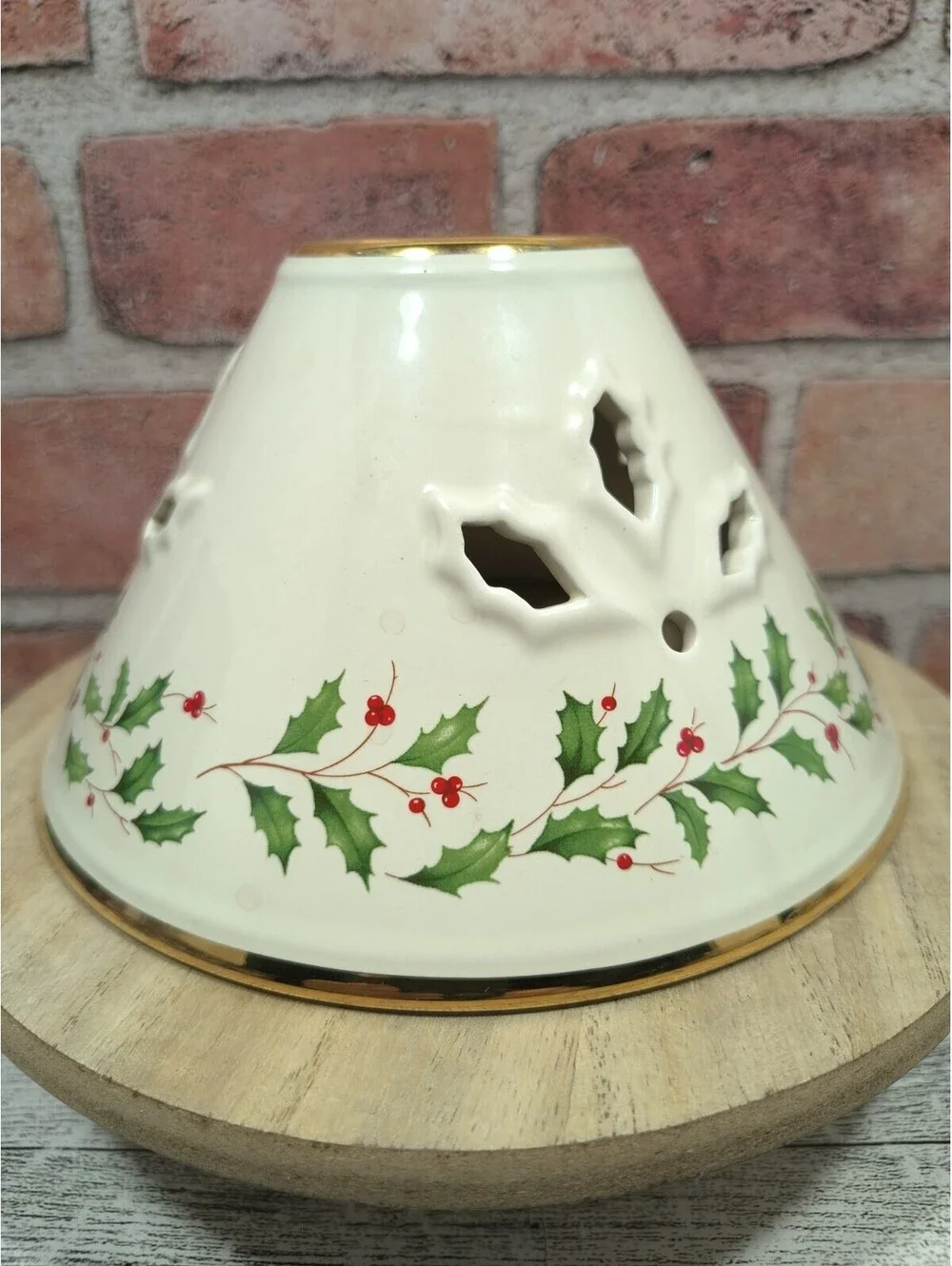 Lenox Dimension Collection Large Holiday Holly Berries Votive Candle Lamp Shade